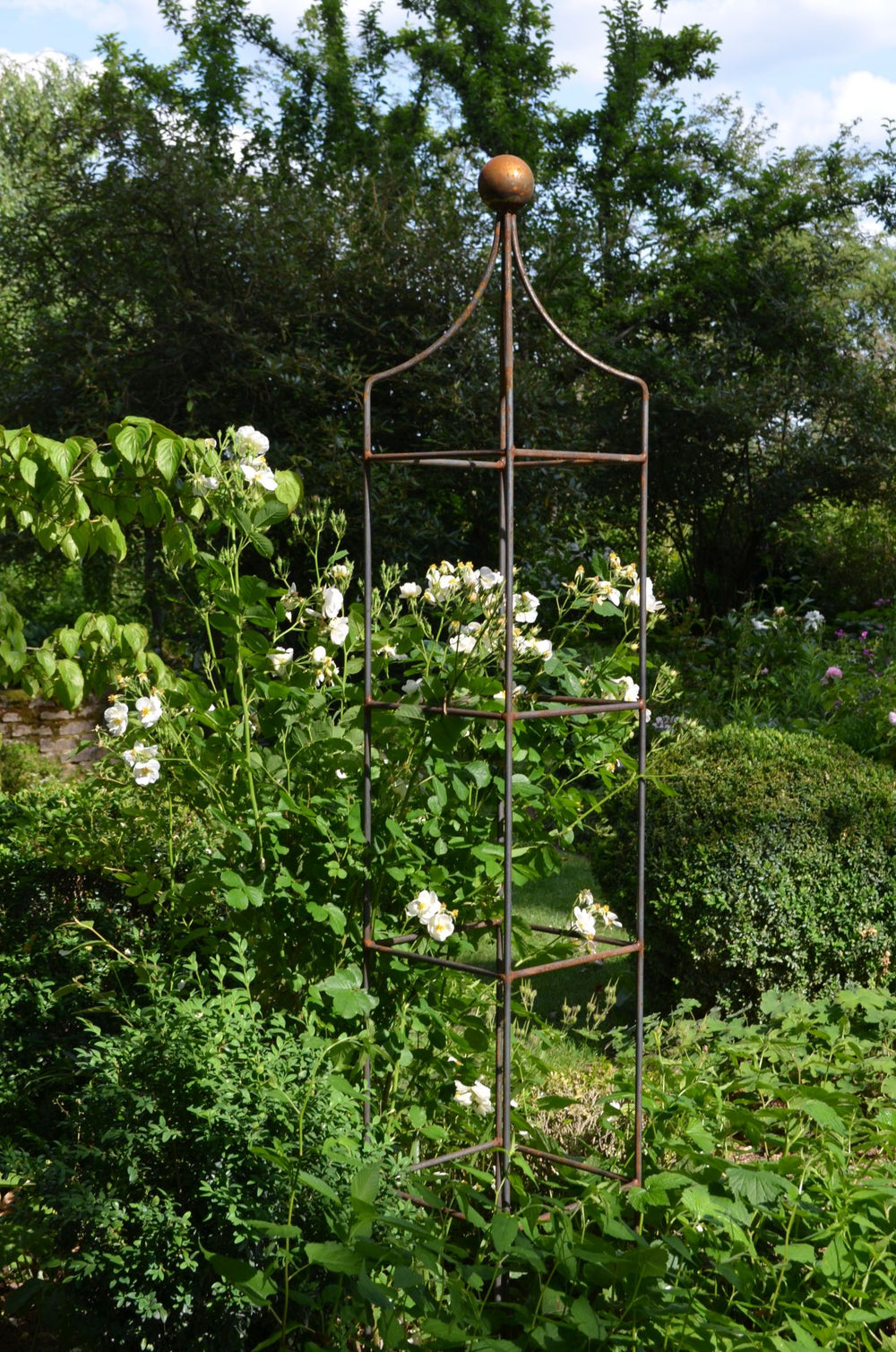Obelisk Catania klein, unbeschichtet Obelisk Catania klein, unbeschichtet
